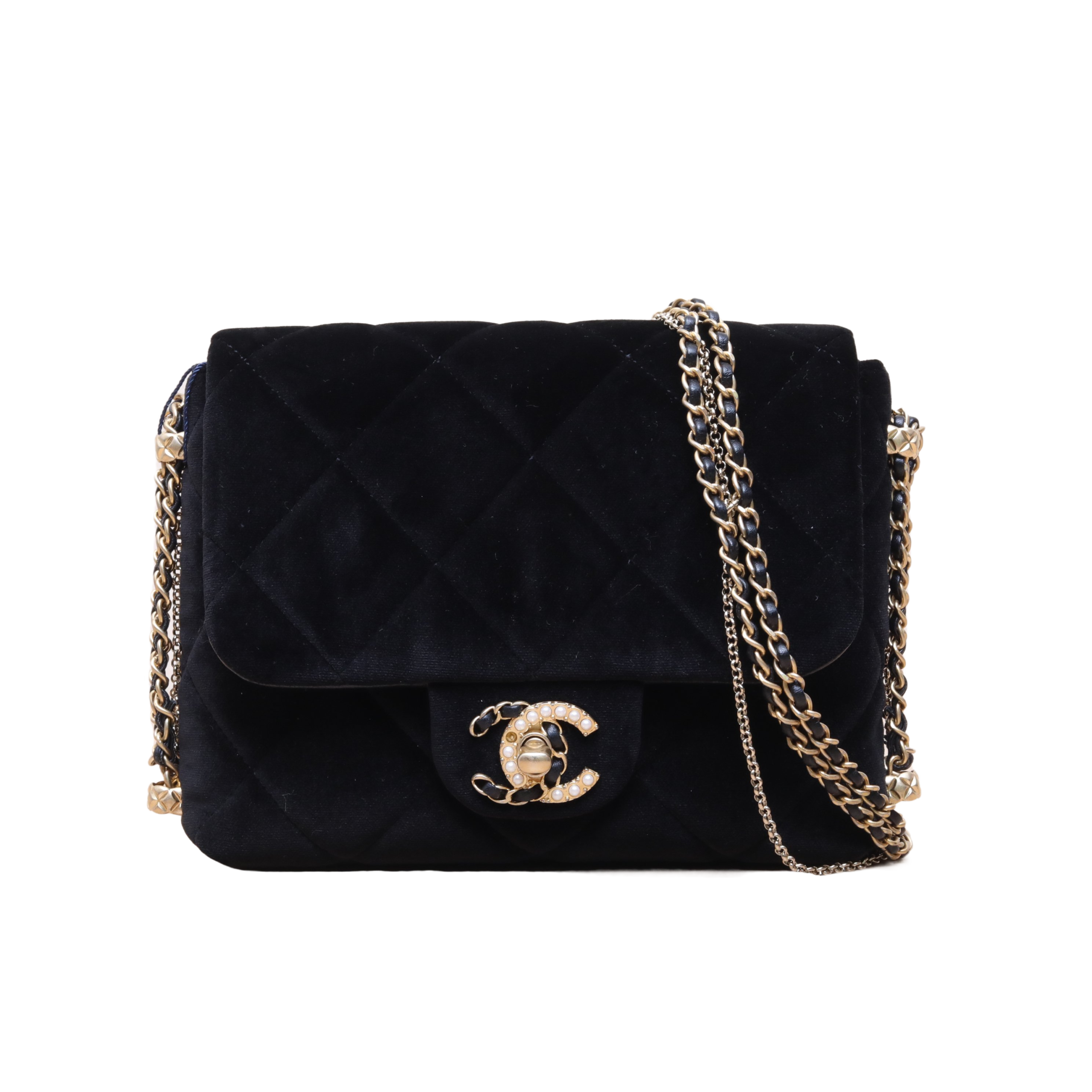 CHANEL Flap Bag in Velvet