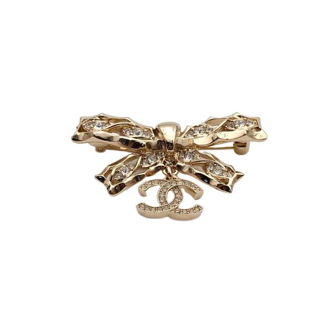 CHANEL 24B Bow Brooch Alloy with Crystal