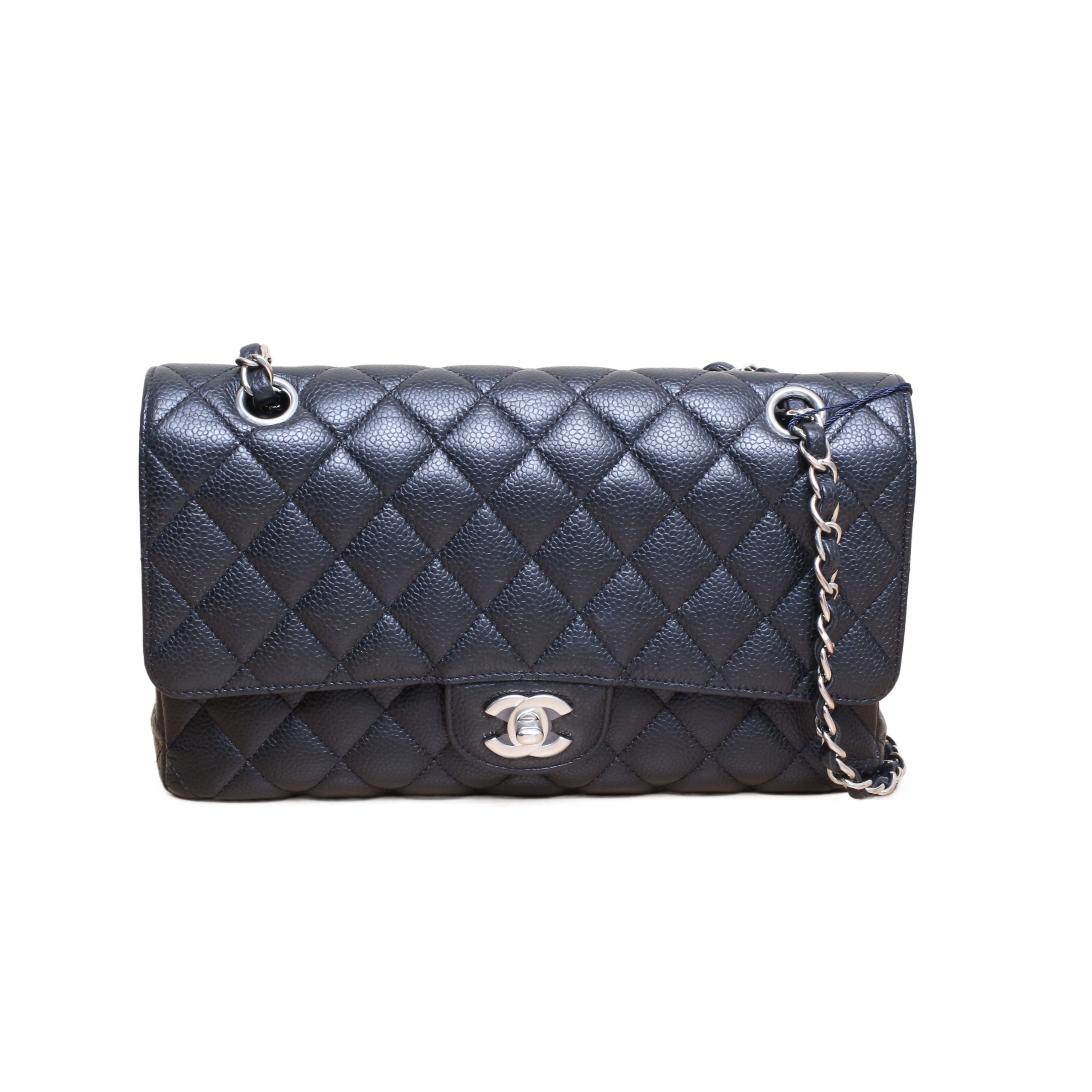 CHANEL Classic Flap Bag Medium 25.5cm