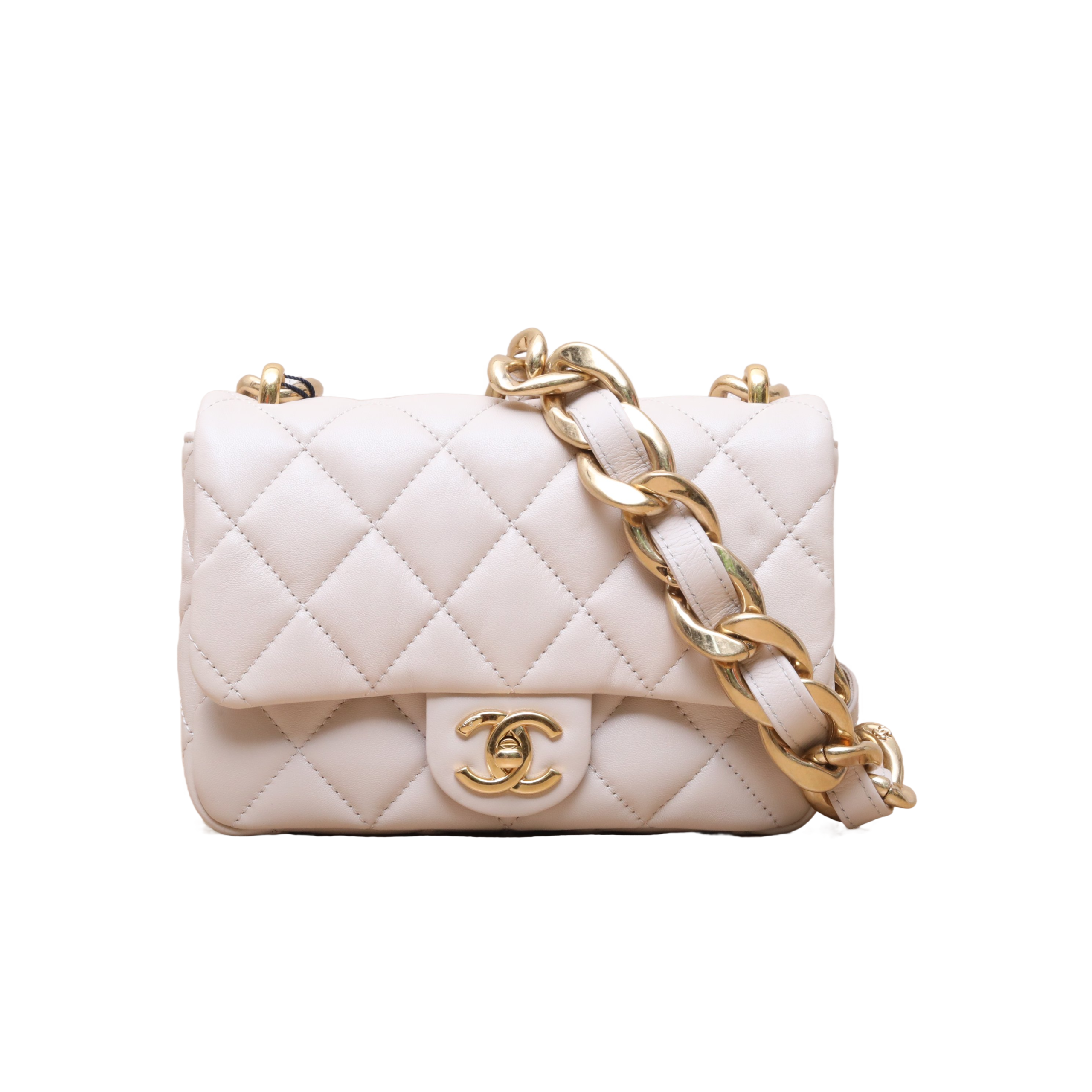CHANEL Flap Bag 21cm