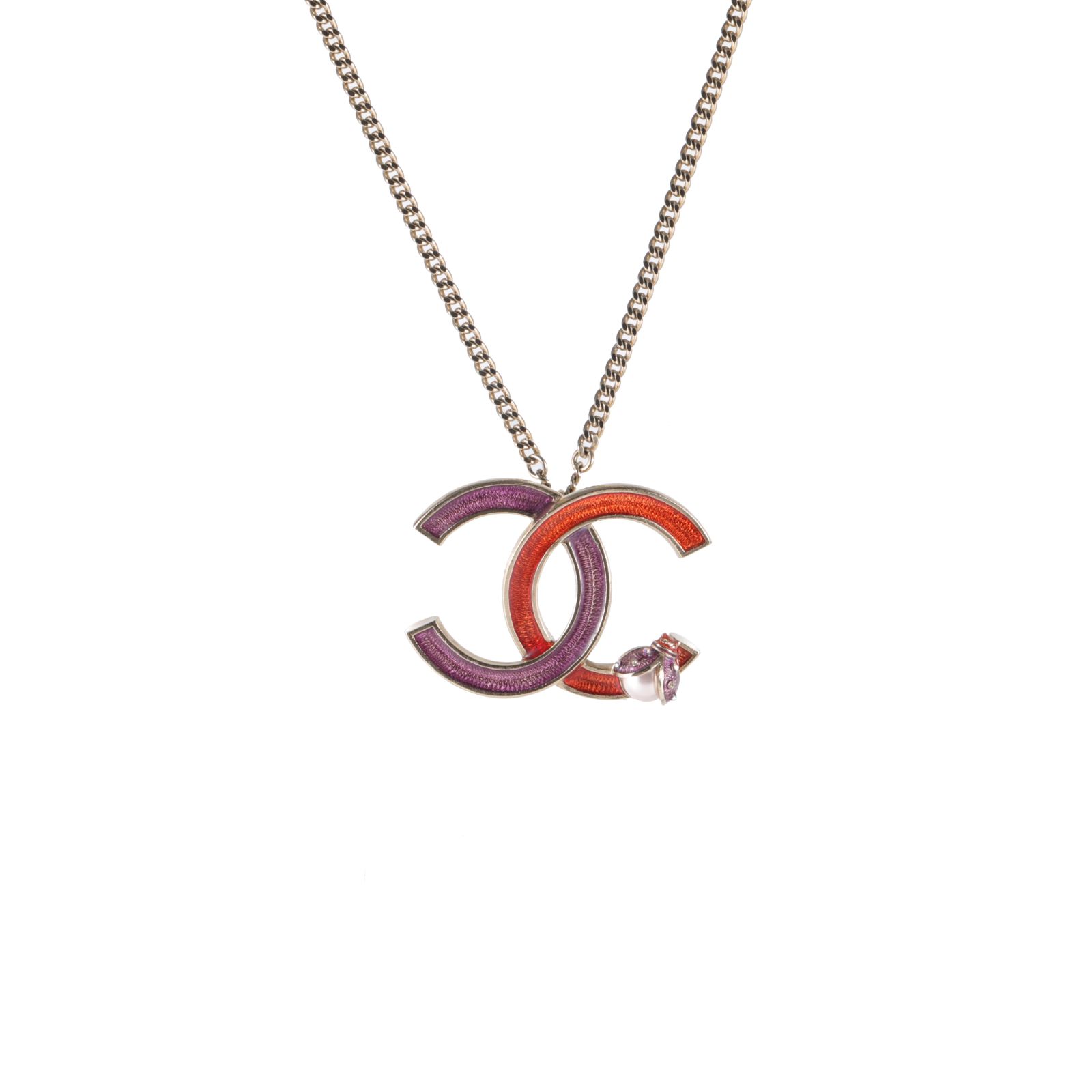 Chanel CC beetle pearl necklace