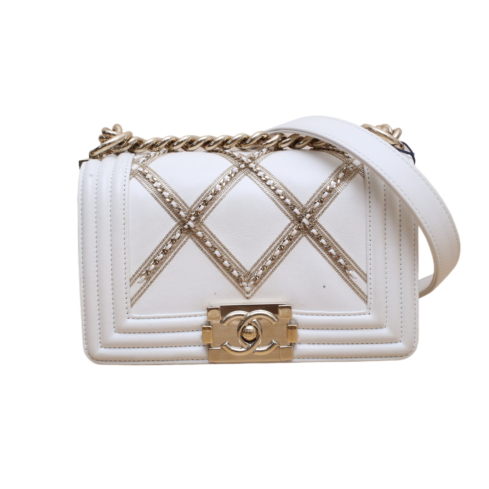CHANEL Le Boy Small 20.5cm in Leather
