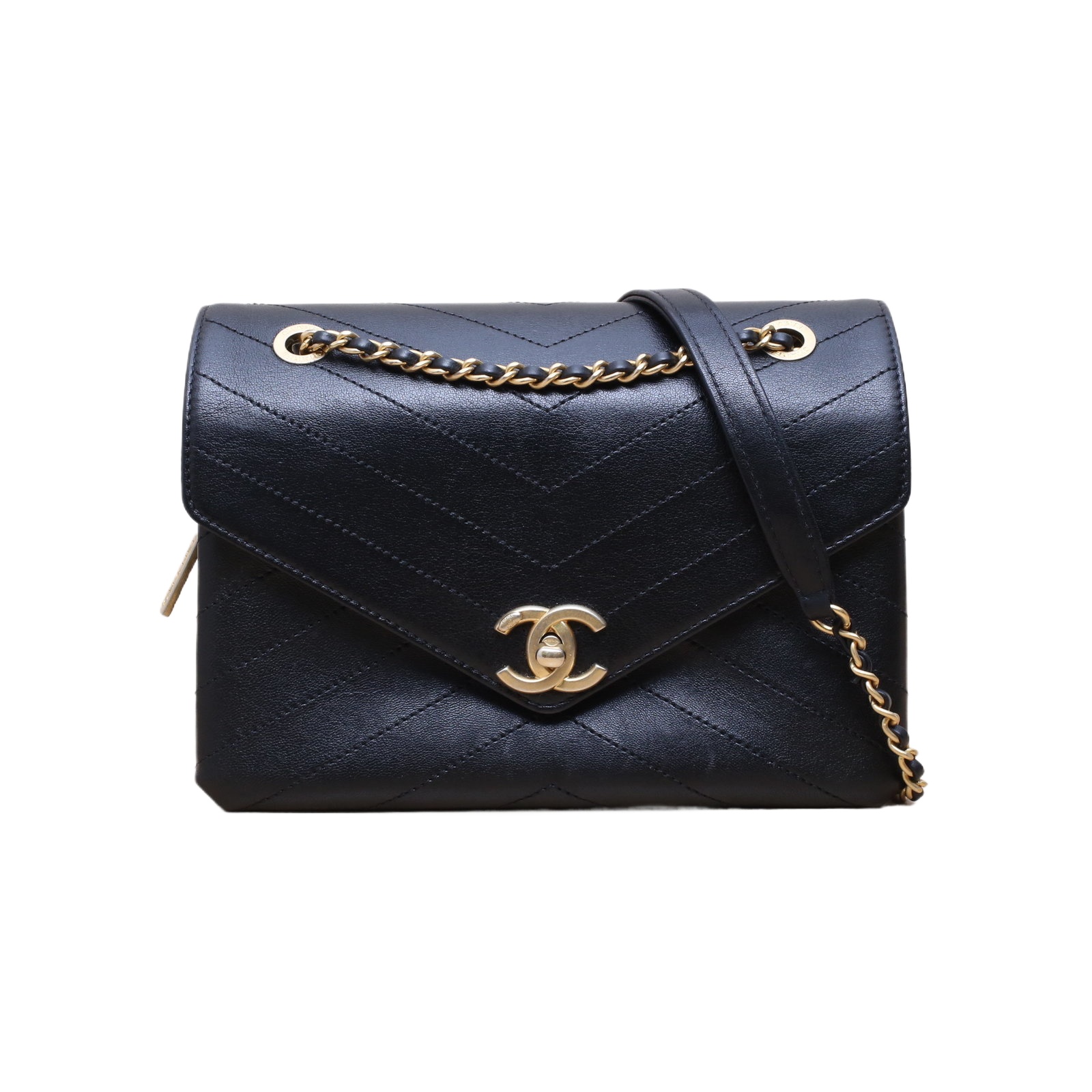 CHANEL CF Flap Bag in Leather