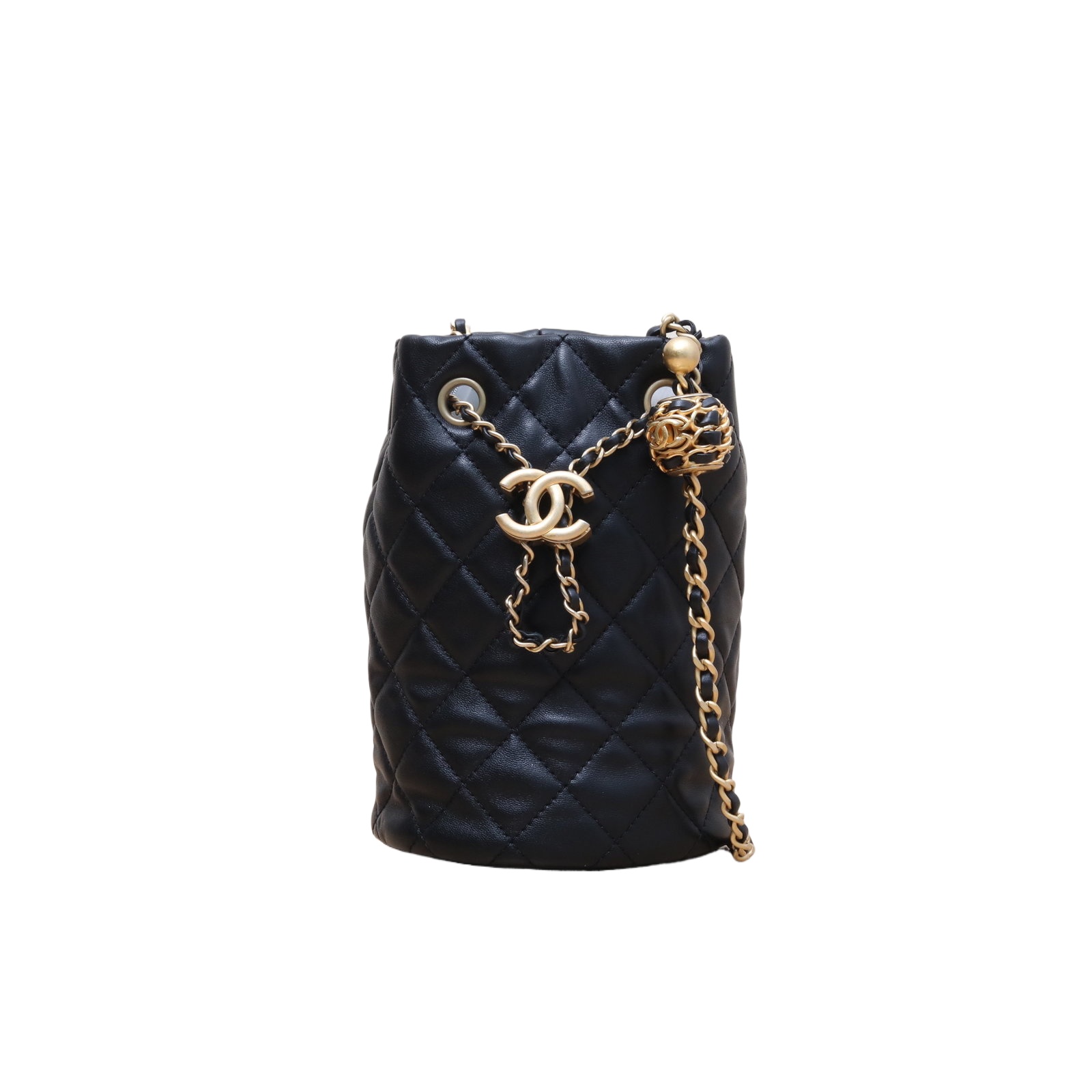 Chanel Bucket Bag 12cm in Black Leather