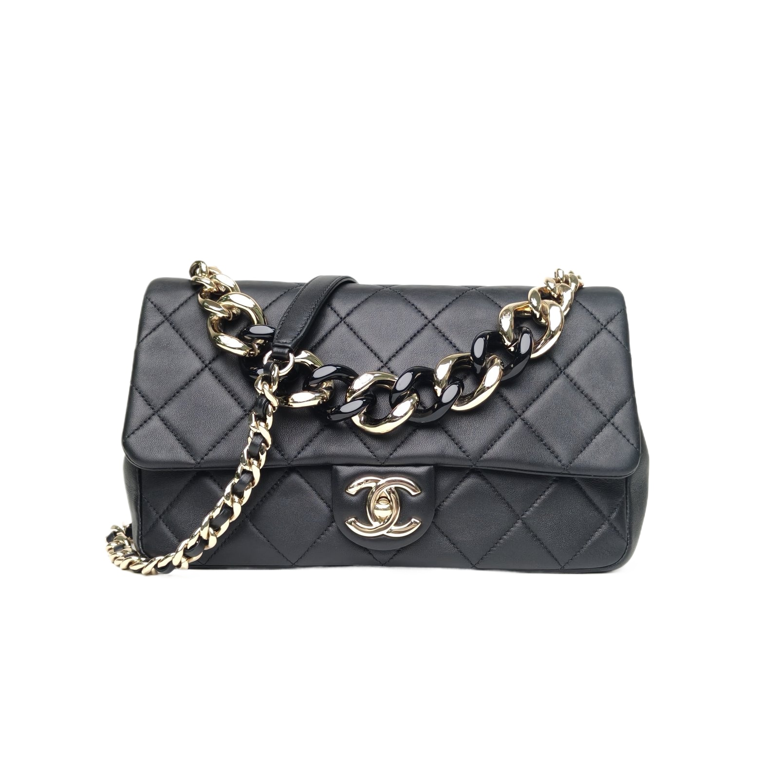 CHANEL 22C Acrylic Thick Chain Handle Flap Bag 24cm Black