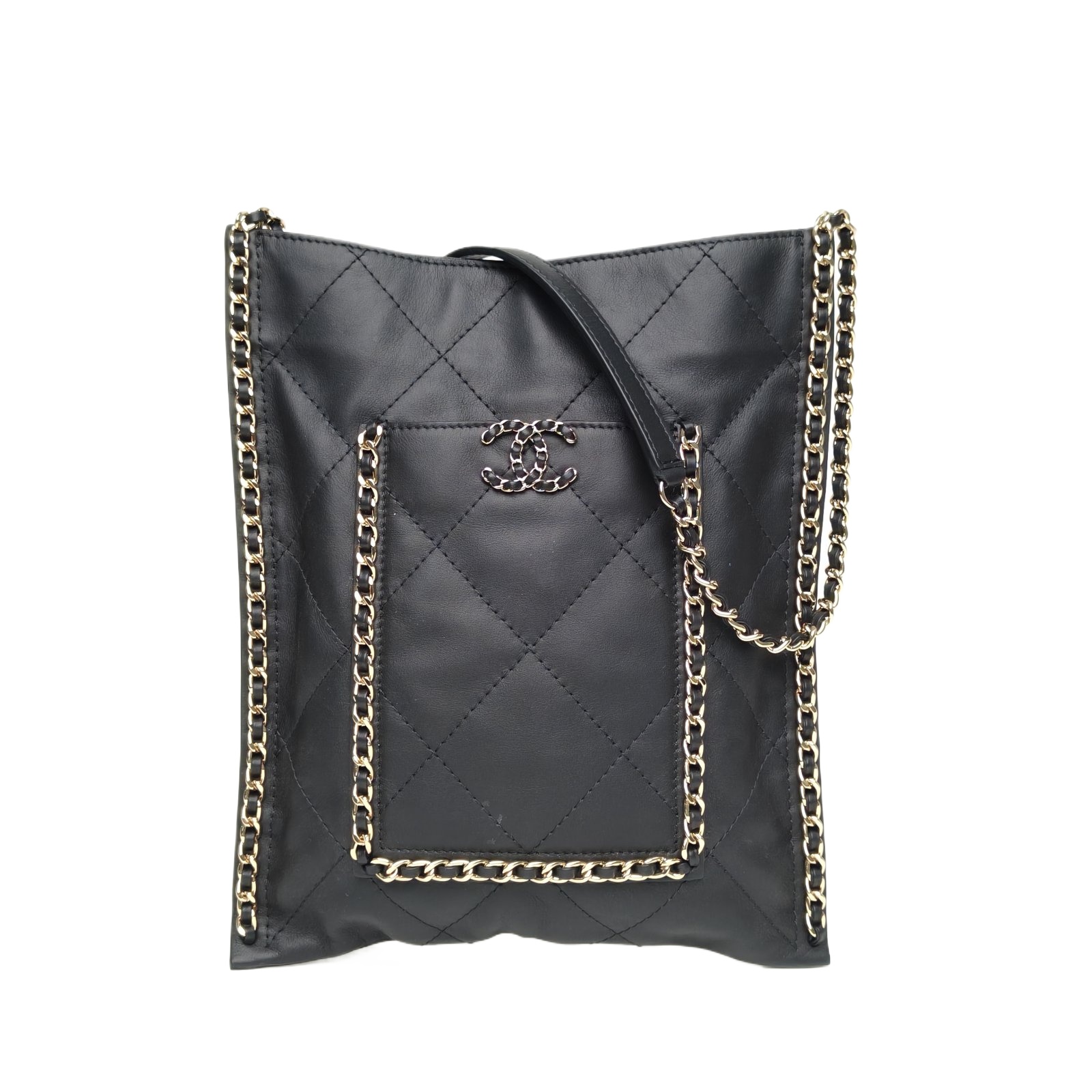 Chanel 22C Tote Bag 23cm in Black Leather