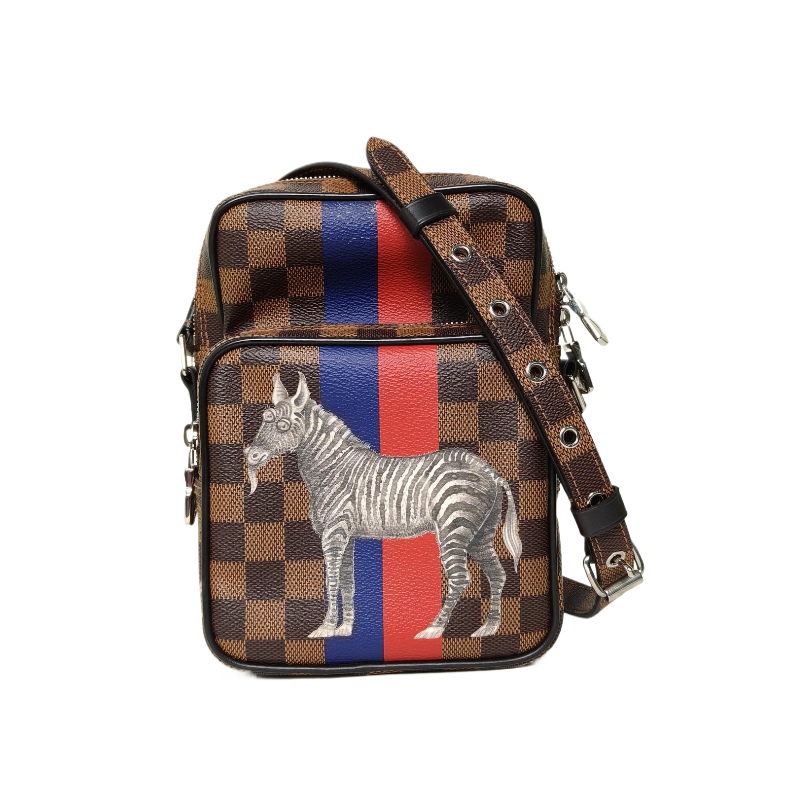 Louis Vuitton Nigo Camera Bag 15cm in Damier Ebene PVC