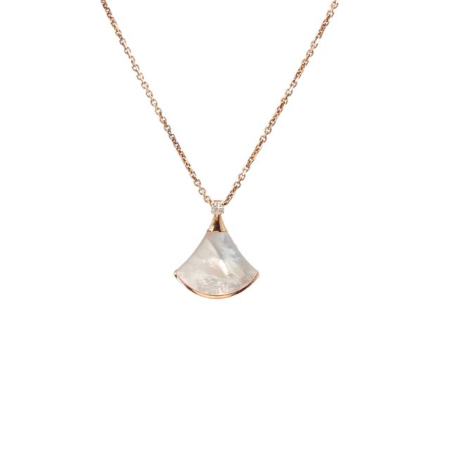 BVLGARI DIVAS' DREAM MOTHER-OF-PEARL NECKLACE 18K Pink Gold