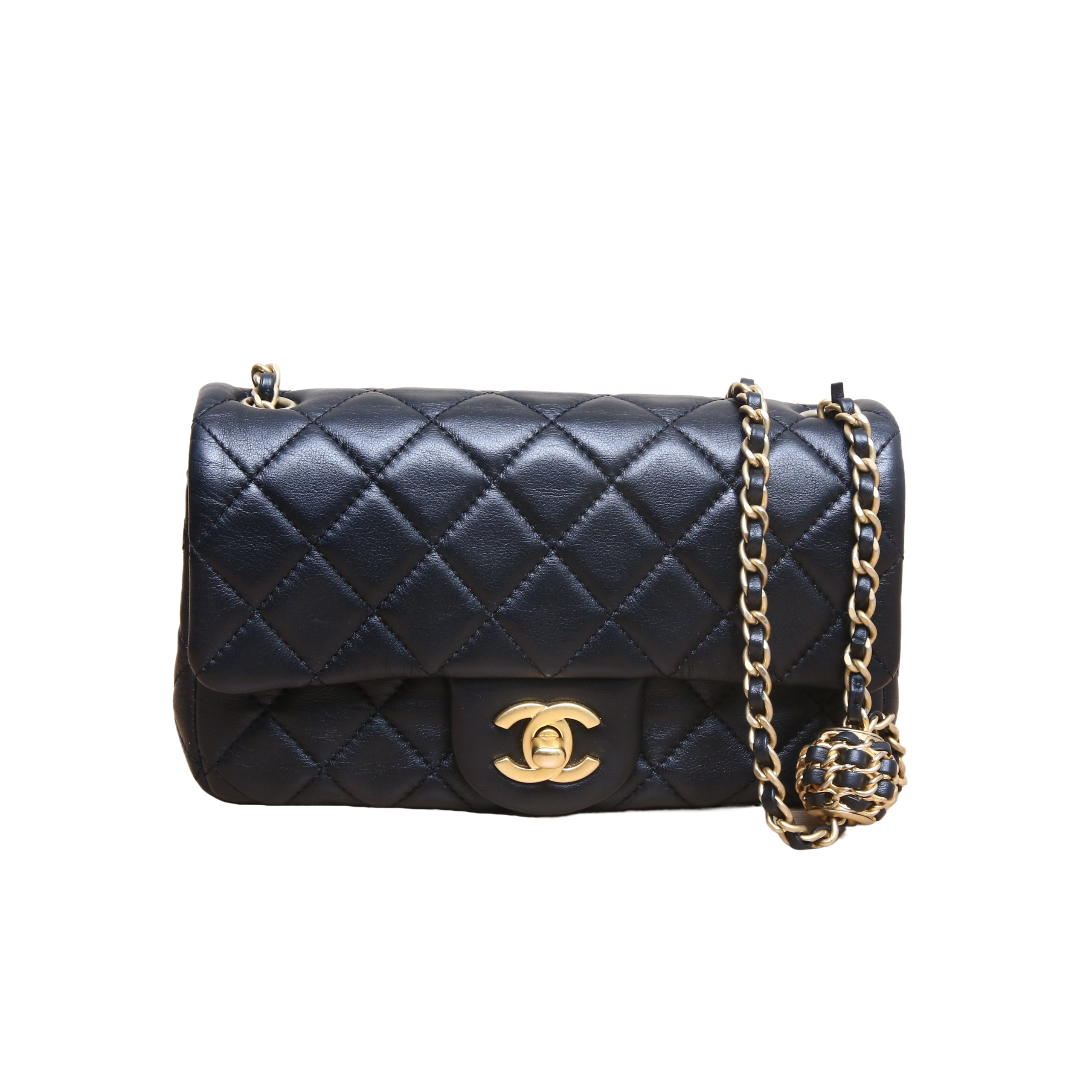 CHANEL CF Flap Bag in Leather