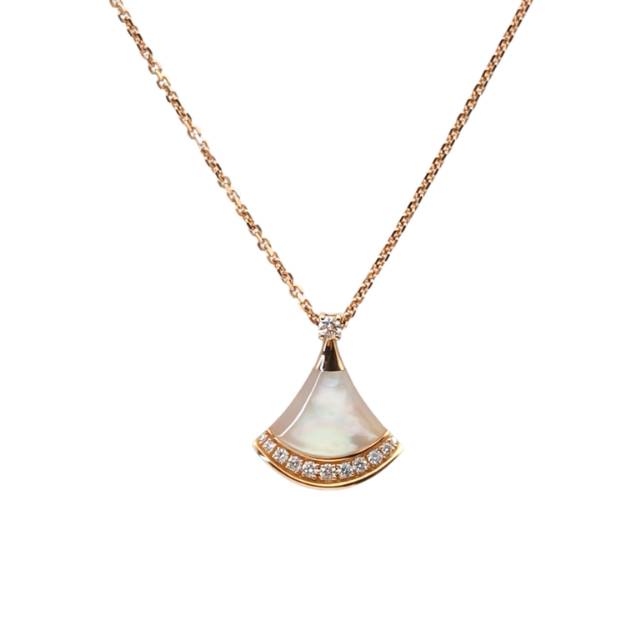 BVLGARI DIVAS' DREAM Necklace 18K Pink Gold with Diamond & MOP