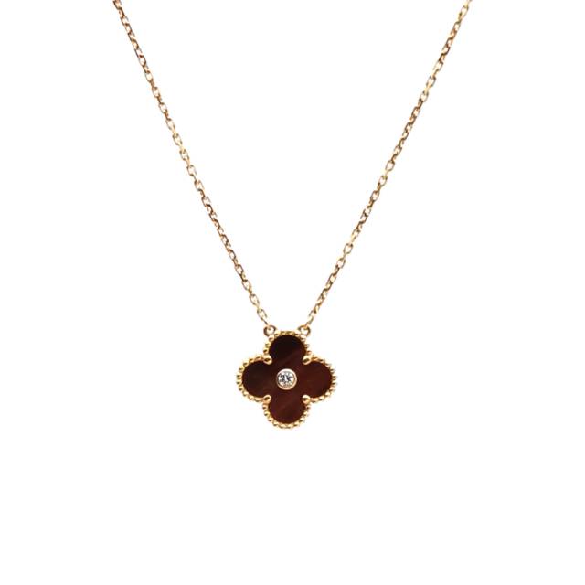 VAN CLEEF & ARPELS Vintage Alhambra Single Flower Necklace 18K Pink Gold with Diamond & Carnelian