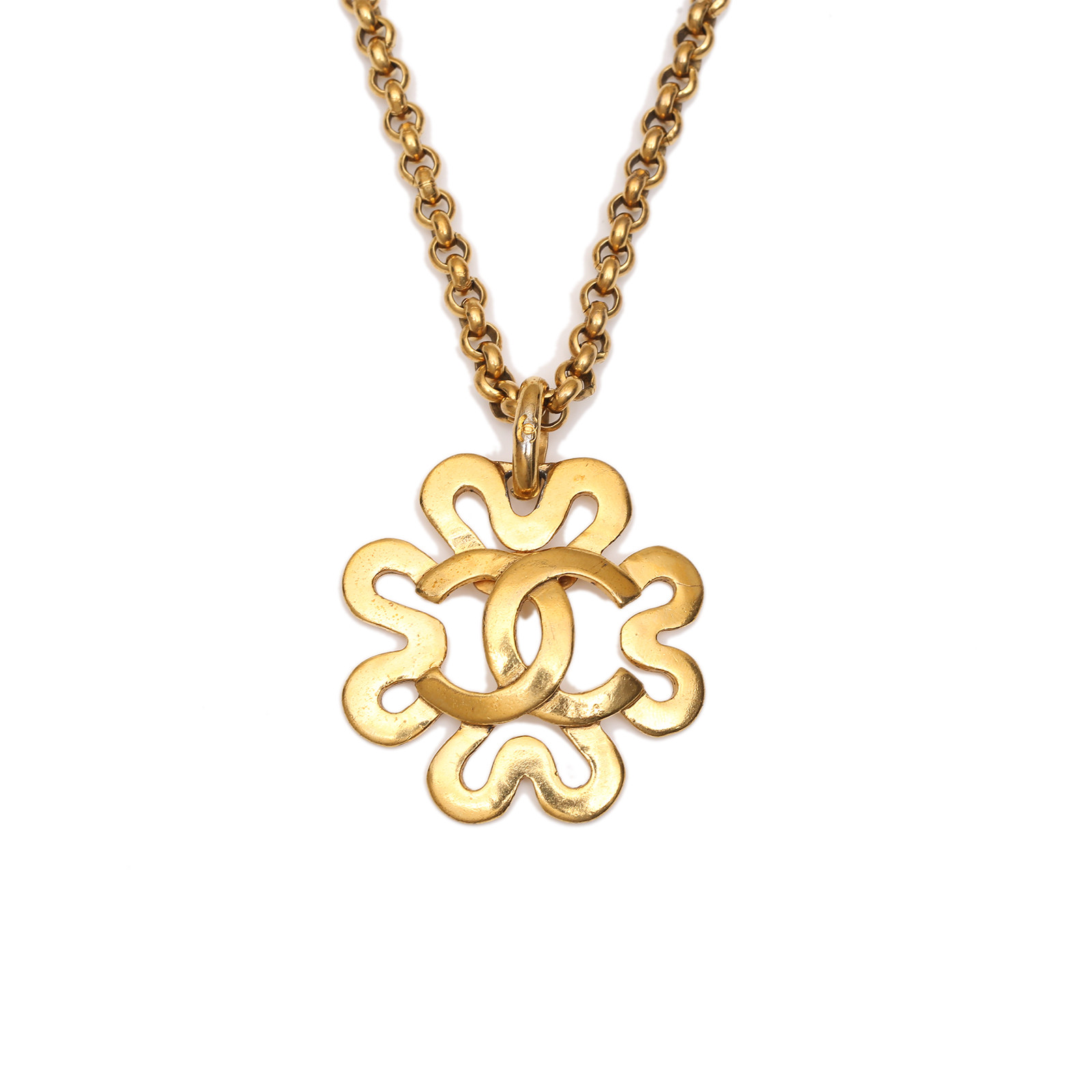 CHANEL Vintage Flower Necklace