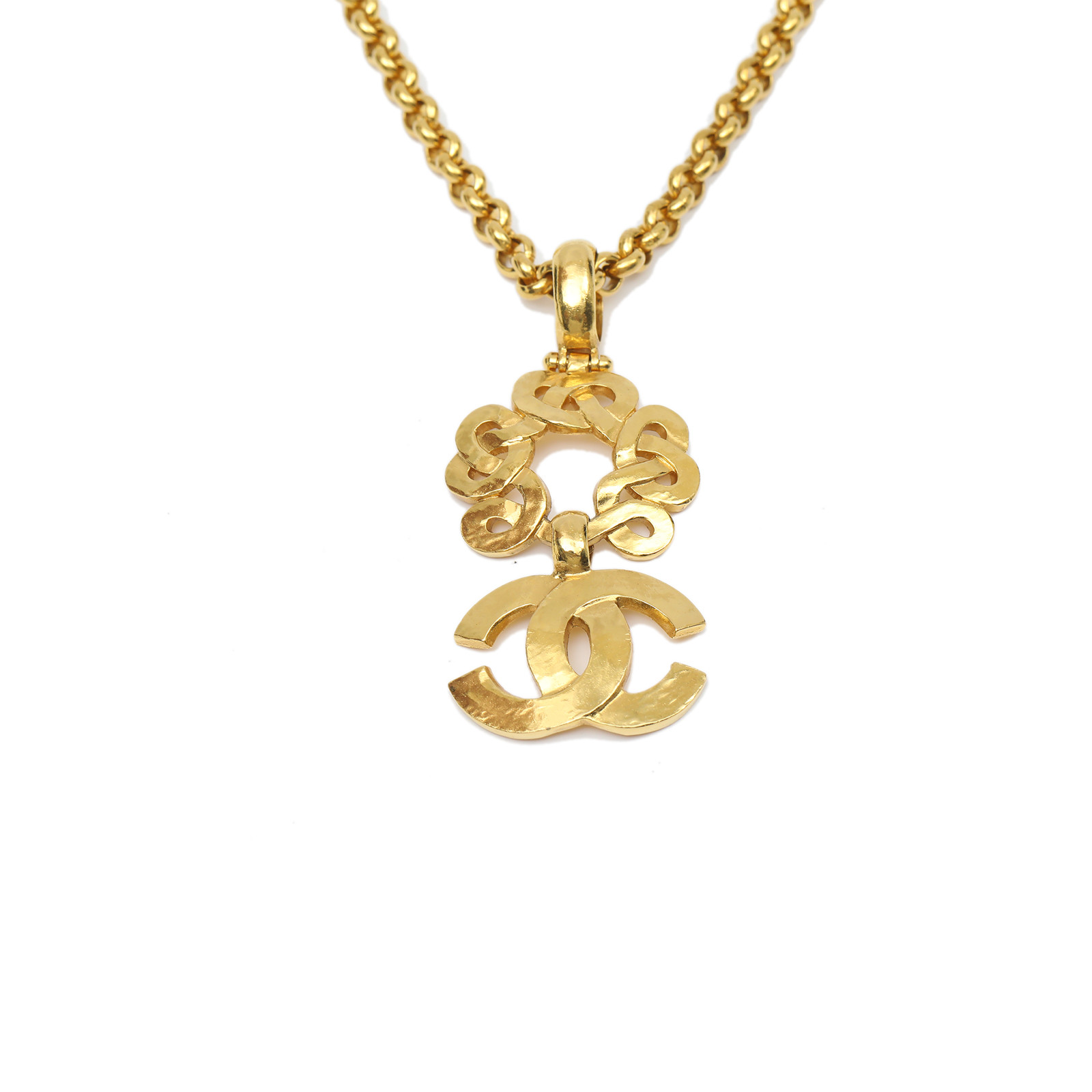 CHANEL Vintage CC Necklace