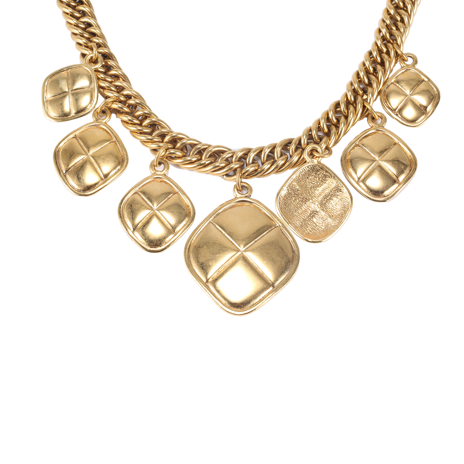 CHANEL Vintage Necklace